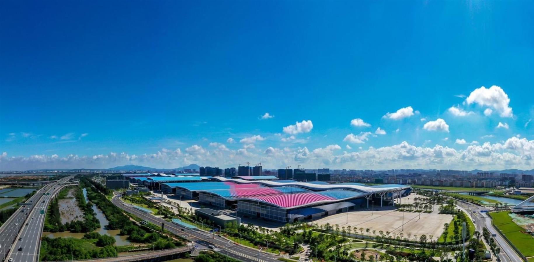 Crowne Plaza Shenzhen World Exhibition And Convention Center, An Ihg Hotel Exteriör bild